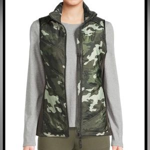 Camo Avia Active Puffer Vest